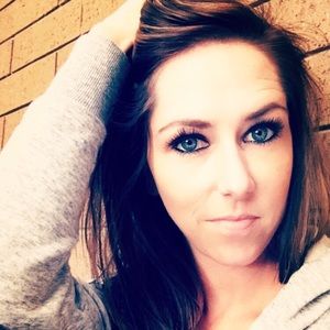 Meet your Posher, Brittney